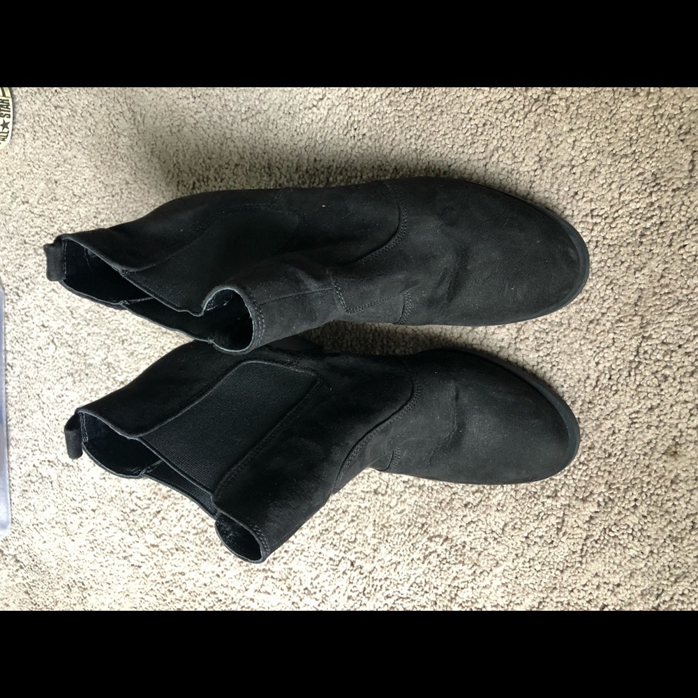 Black booties - Picture 2 of 2